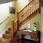 Escalera de madera clásica
